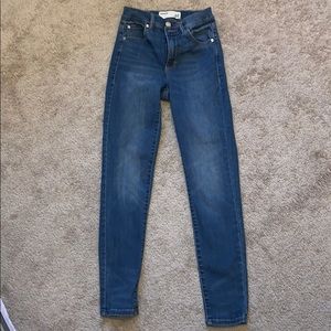 GARAGE Jeans Womens 01